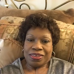 Meet your Posher, Lou ann